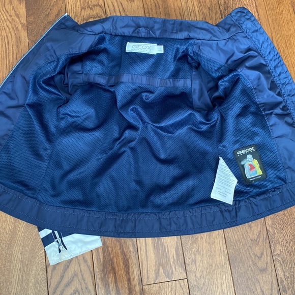 Geox Spring Windbreaker Jacket - Picture 8 of 8